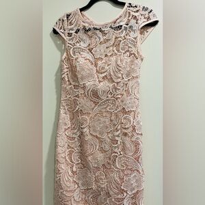 Adrianna Papell Illusion lace dress size 4